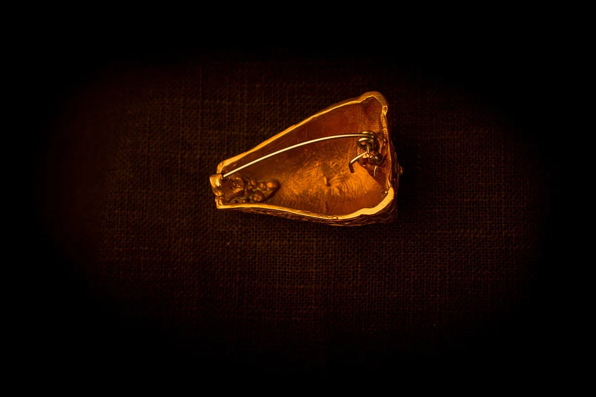 Bear head box brooch - VB23