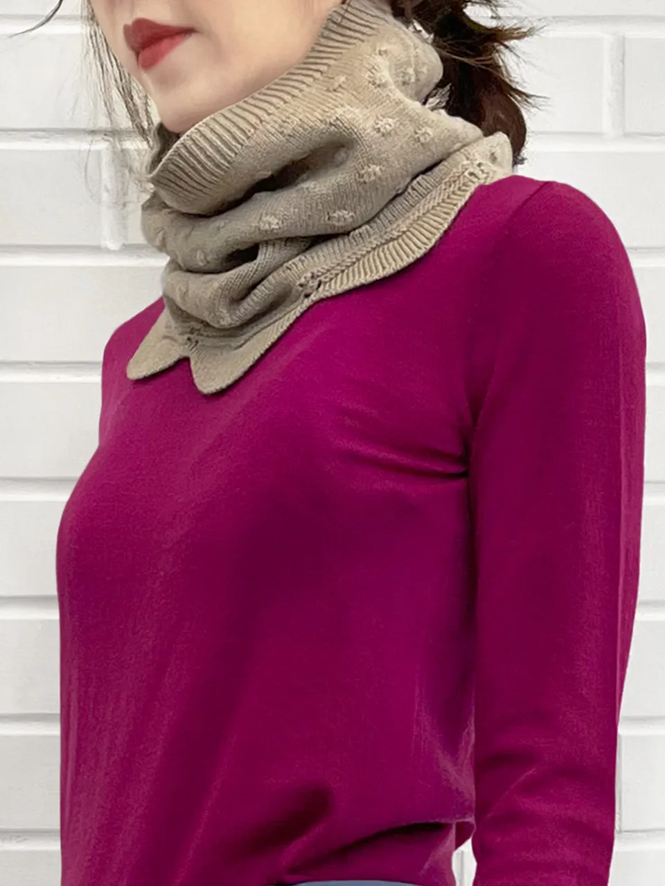 Beige Popcorn Stitch Scalloped Cashmere Wool Blend Snood