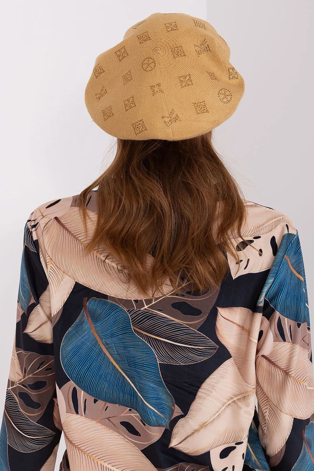 Beret AT