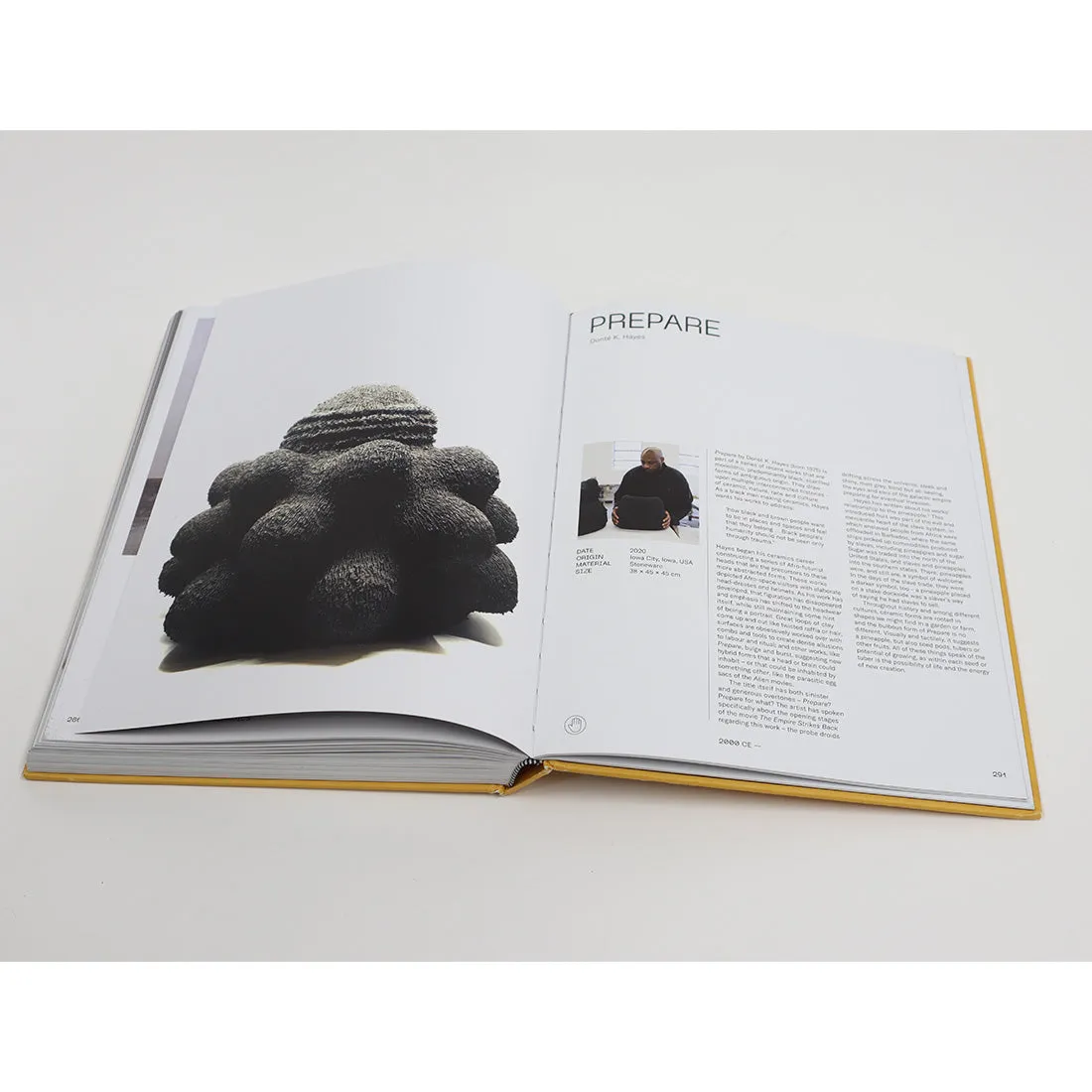 Ceramics: An Atlas of Forms by Glenn Barkley [Special Edition]