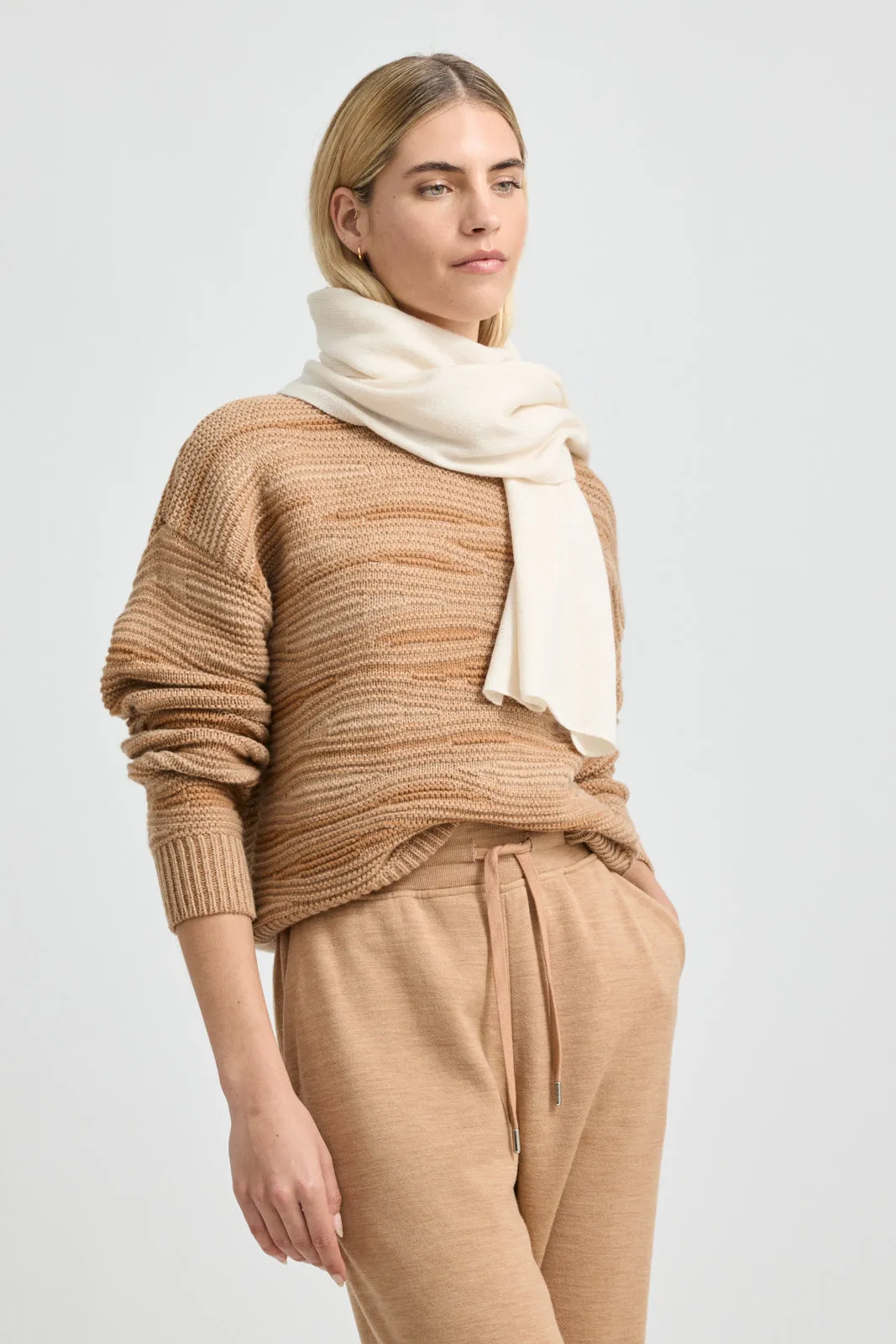 FINE WOOL SCARF
