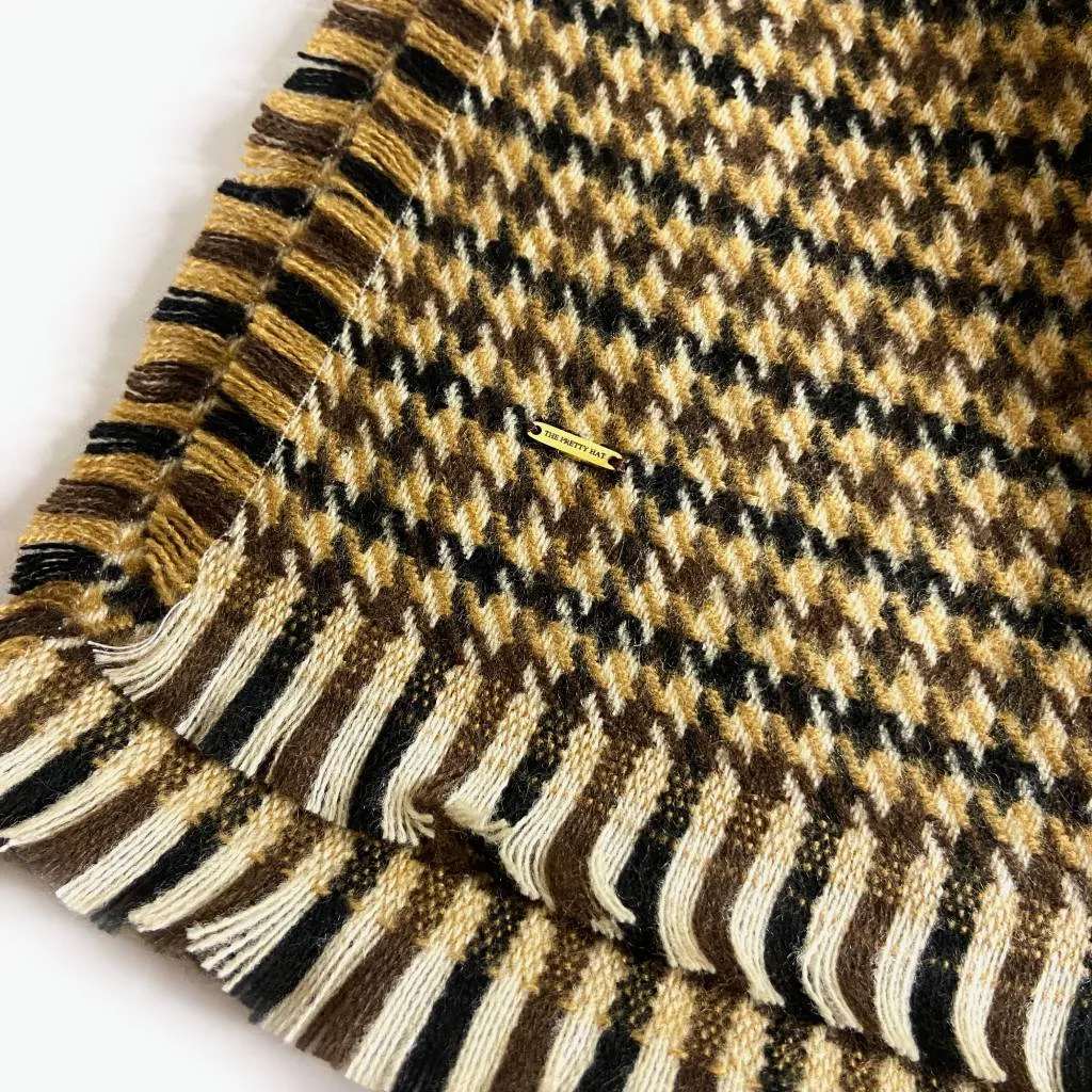Hoxton Oversized Houndstooth Scarf - Brown