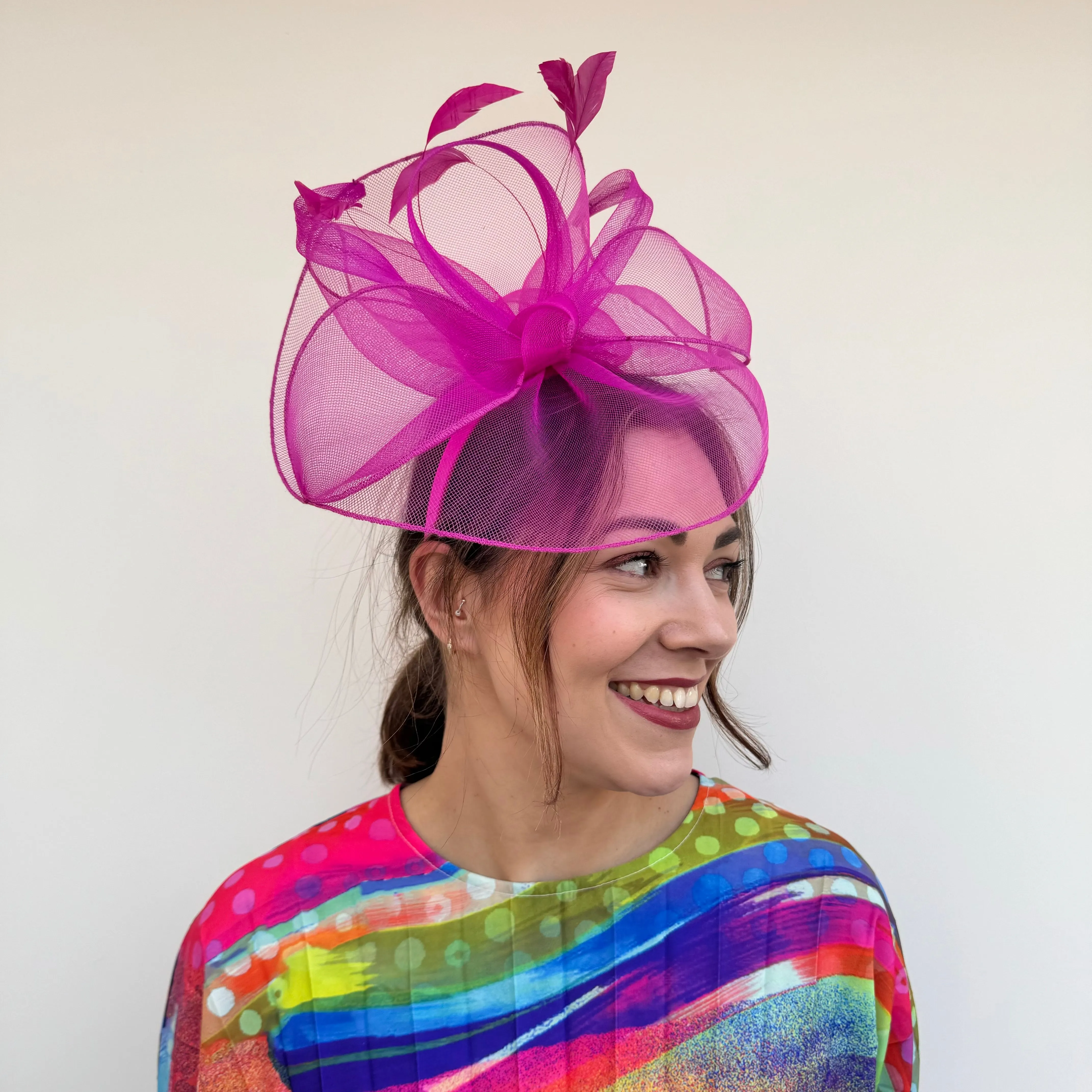 J Bees JB24/37 Net Bow Hatinator in Pinks