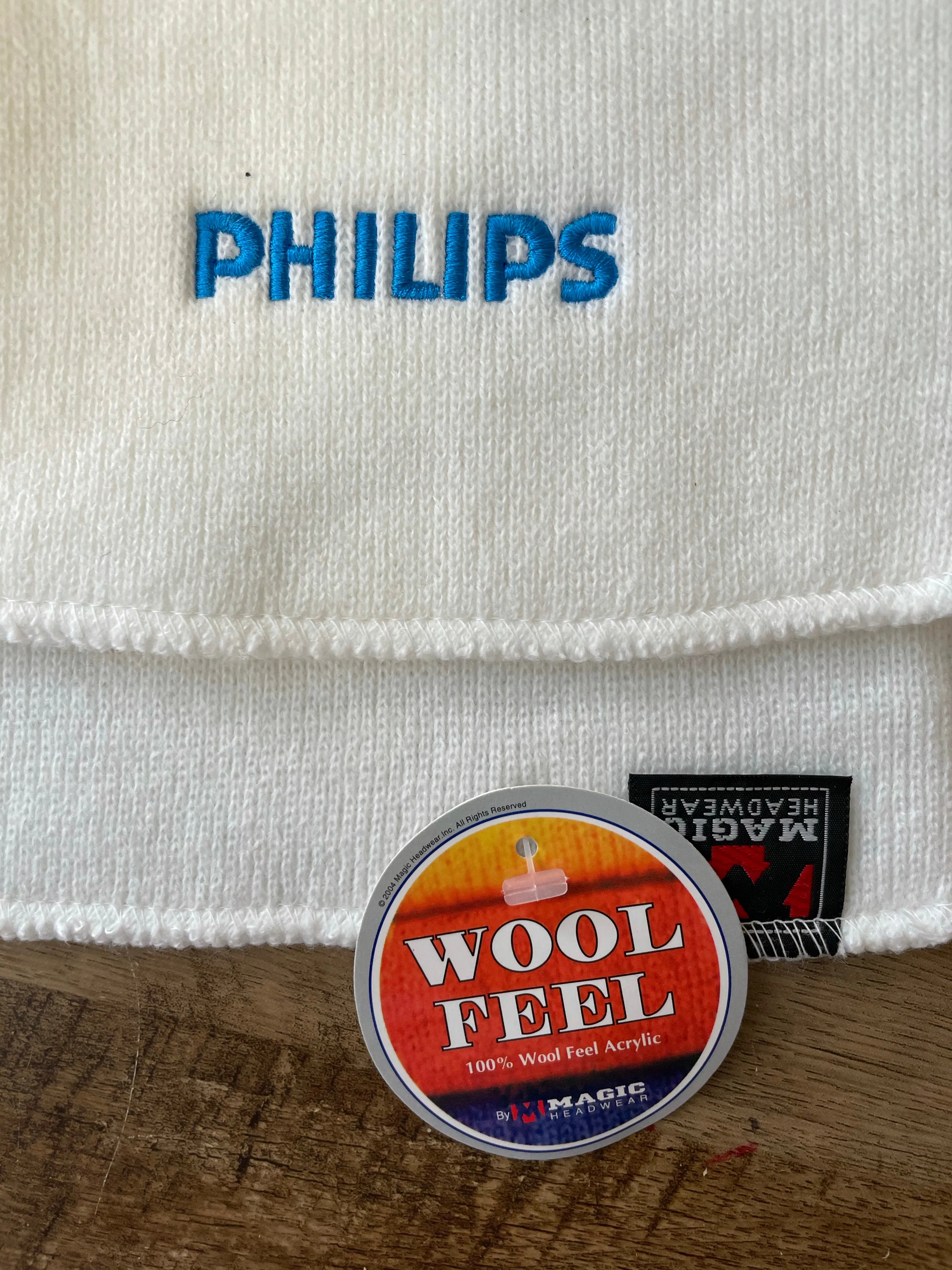 <€€* NEW PHILLIPS Wool Feel Unisex White Scarf 66” X 7” MAGIC Headwear NWT