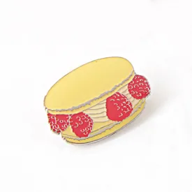 Macaroon Cake Brooch
