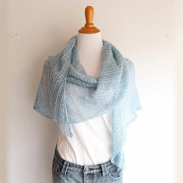 Quaker Yarn Stretcher Wrap Project no. 2