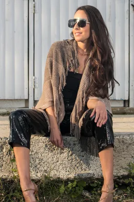 Queencii – Claire Knitted Cape Scarf Beige